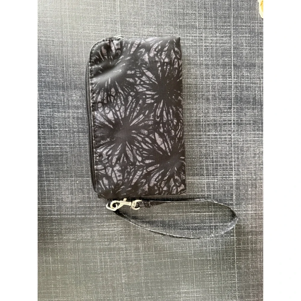 Baggallini RFID Blocking Wristlet Wallet Black Gray Floral Burst Nylon Pouch